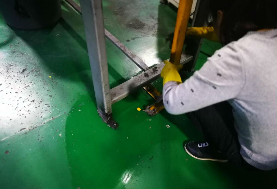 德钦县工厂保洁清洗案例